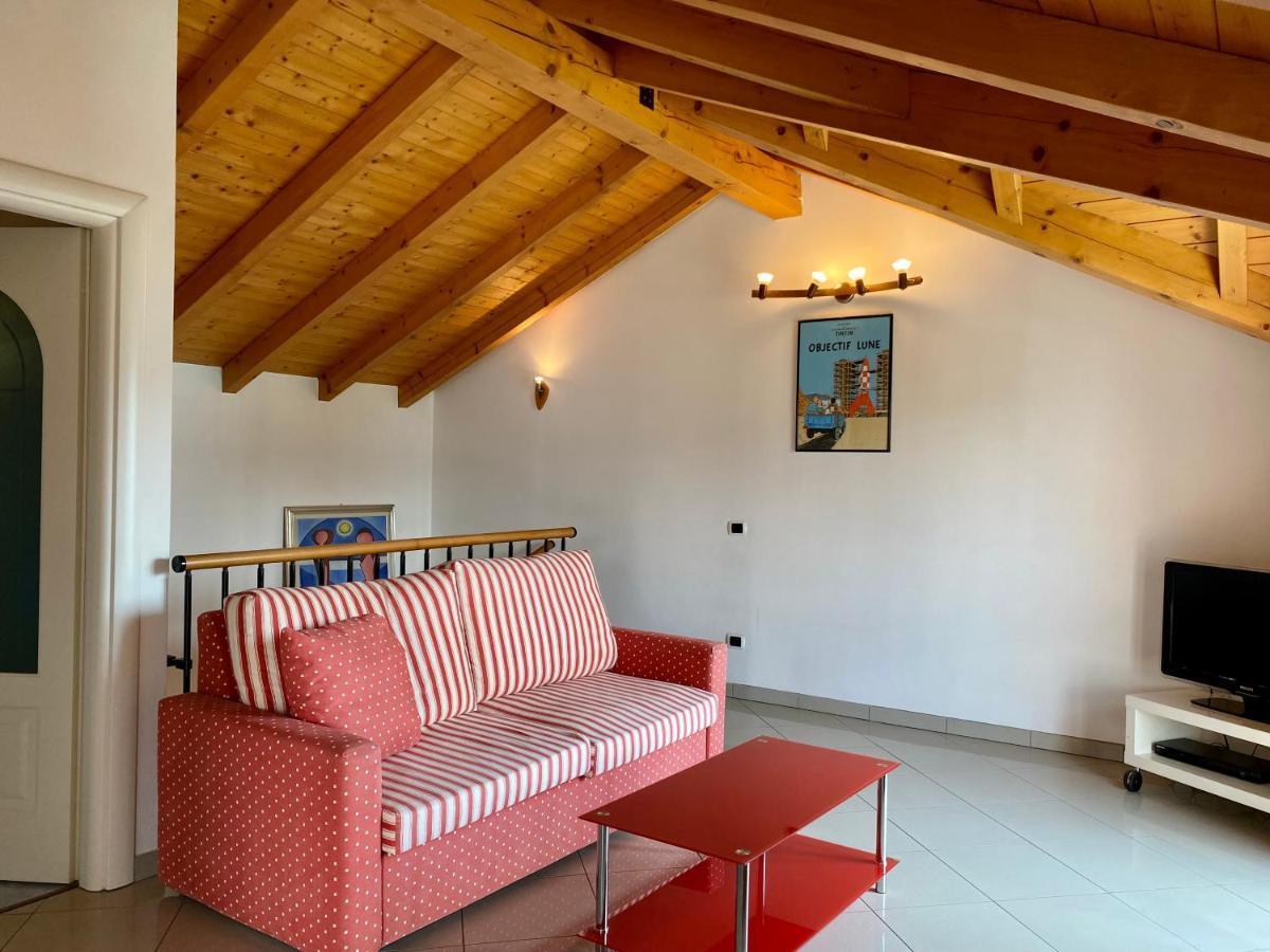 Appartamento A Dream On The Lake Ranco Esterno foto
